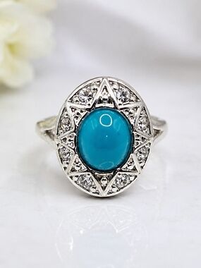 Sterling-Style Turquoise Oval Statement Ring - Silver